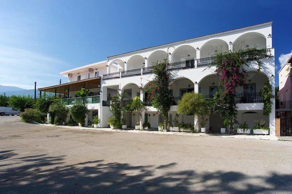 Hotel Athina Karavomylos Exterior foto